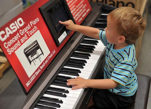 Những điều nên làm khi mua đàn piano điện cho trẻ học tại nhà